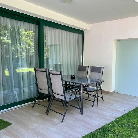 Villa Bauhaus Wellness Apartman Fsz. 1 Шиофок Экстерьер фото